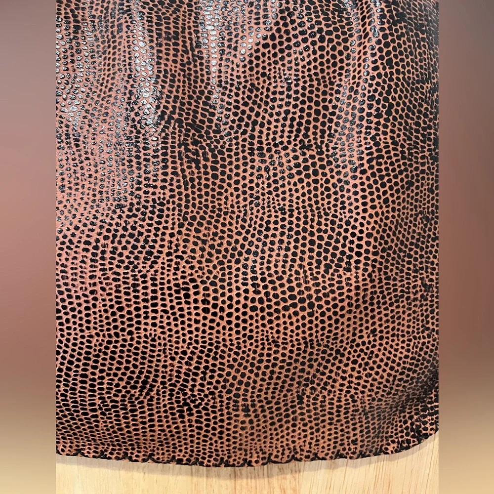 Textured Drawstring Bag - Picture 5 of 9